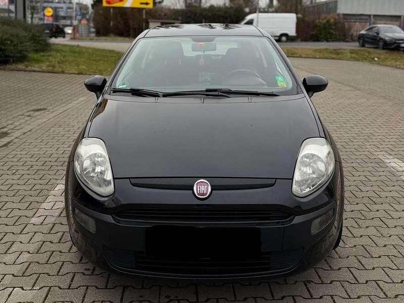 Gebraucht Fiat Punto 69 PS (50 kW) 2011 Schwarz Kleinwagen