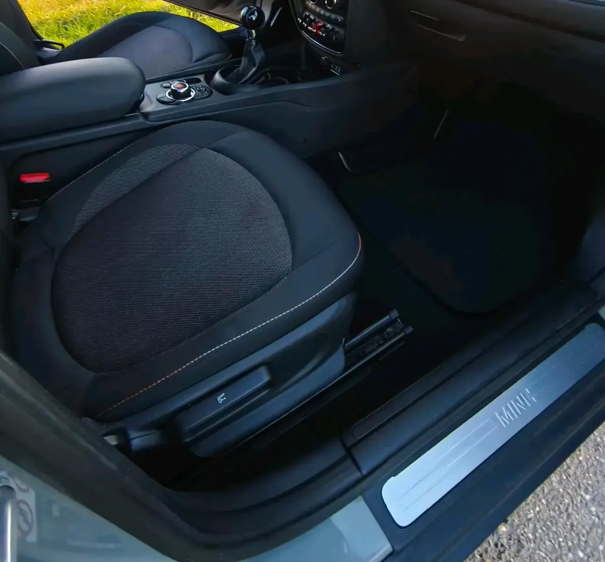 Second-hand Mini Clubman 115 CP (84 kW) 2017 Gri Break