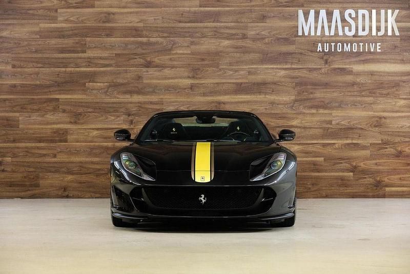 Gebraucht Ferrari 812 799 PS (587 kW) 2021 Schwarz Cabrio