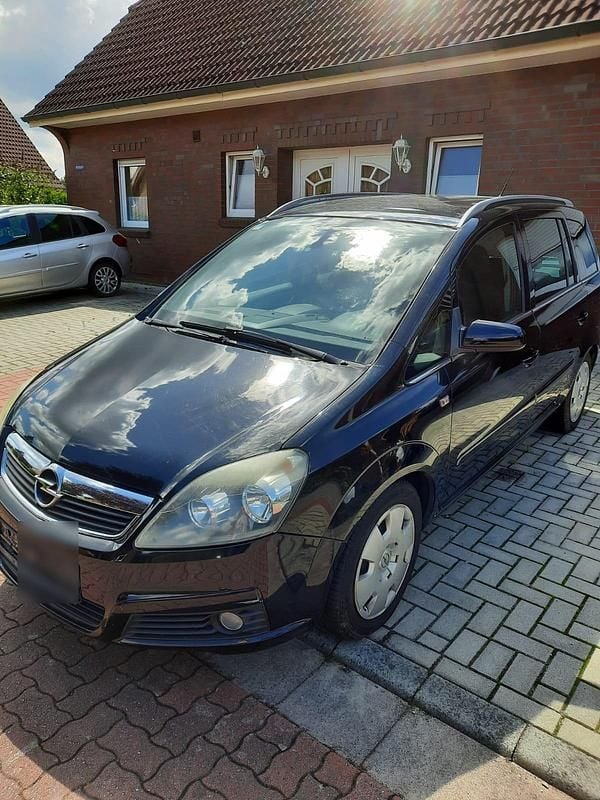 Schwarz Gebraucht 2006 Opel Zafira S Van / Kleinbus | 3.499 € (Fairer Preis) - Bild 1/4