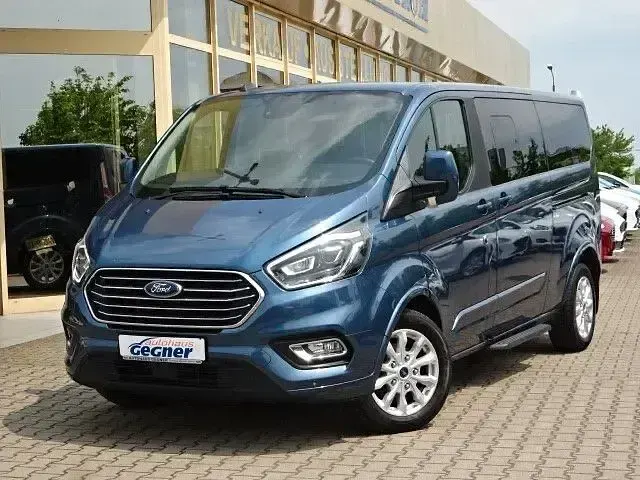 Gebraucht Ford Tourneo Custom Titanium 185 PS (136 kW) 2021 Blau Van