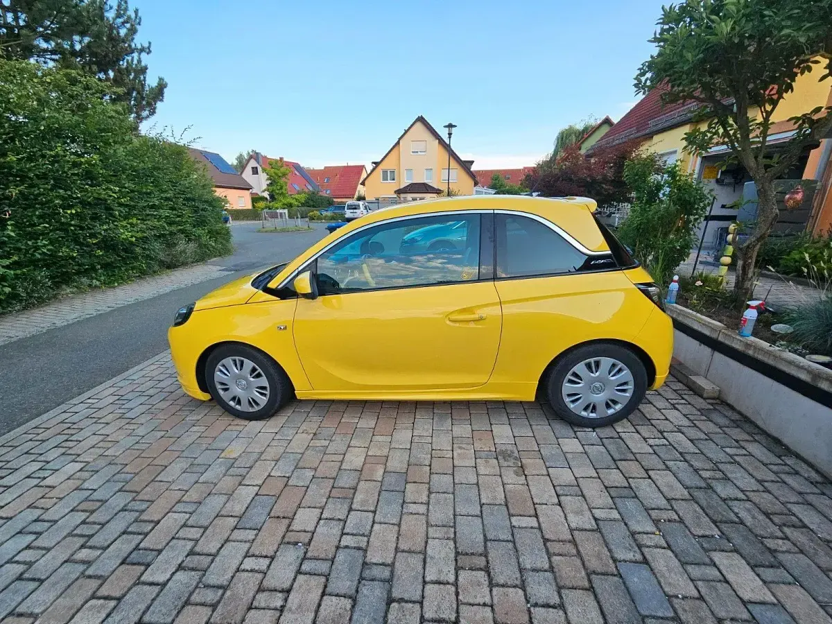Gebraucht Opel Adam Slam 87 PS (63 kW) 2014 Gelb Kleinwagen