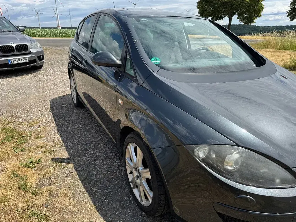 Gebraucht Seat Toledo Stylance 140 PS (102 kW) 2008 Grau Kleinwagen