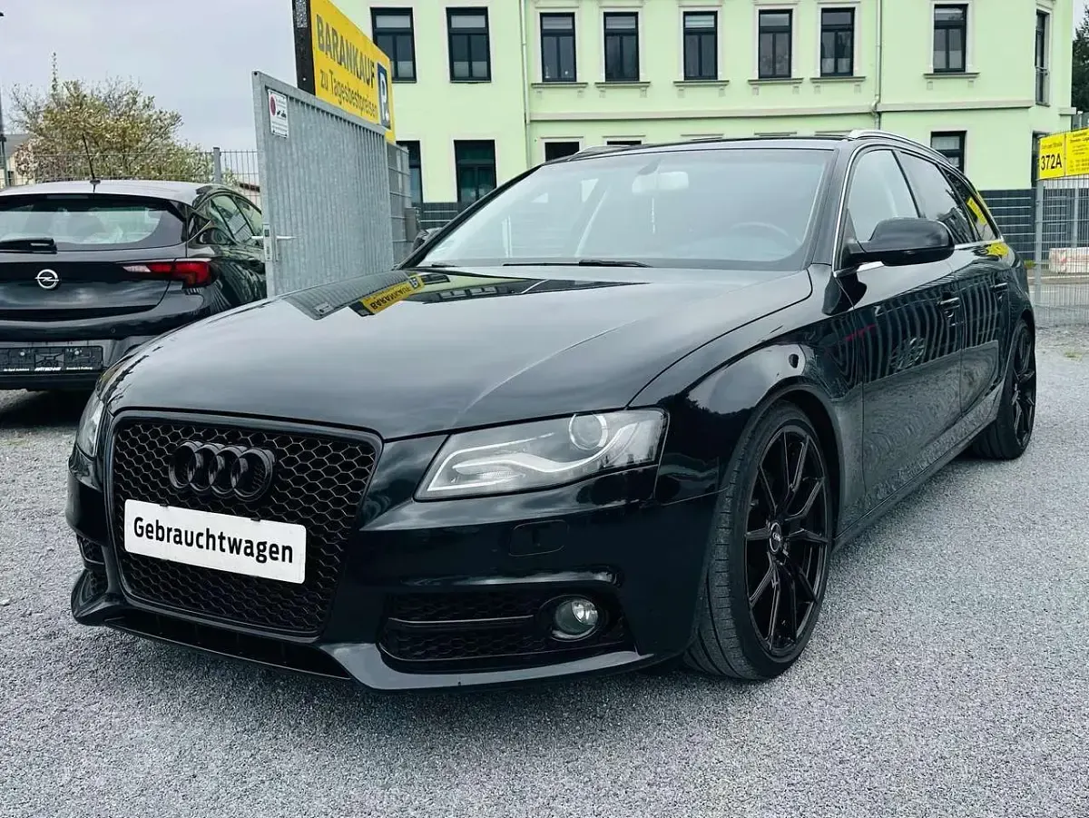 Gebraucht Audi A4 Ambition 160 PS (117 kW) 2011 Phantomschwarz perleffekt Kombi