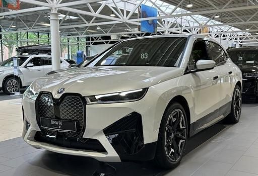 Gebraucht BMW iX Sport Line 300 kW (408 PS) 2023 Mineralweiß metallic SUV