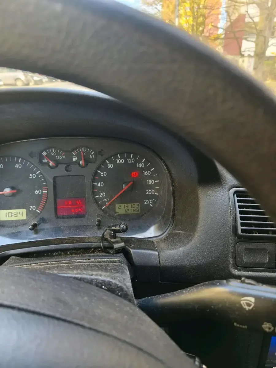Gebraucht VW Golf IV 75 PS (55 kW) 2003 Silber Kleinwagen