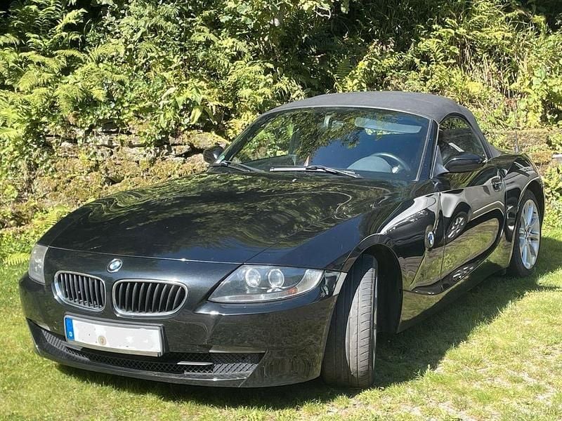 Gebraucht BMW Z4 Sport Line 150 PS (110 kW) 2007 Schwarz Cabrio