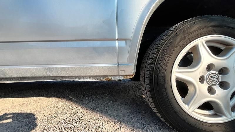 Usata VW T4 102 CV (75 kW) 2003 Argento Furgone