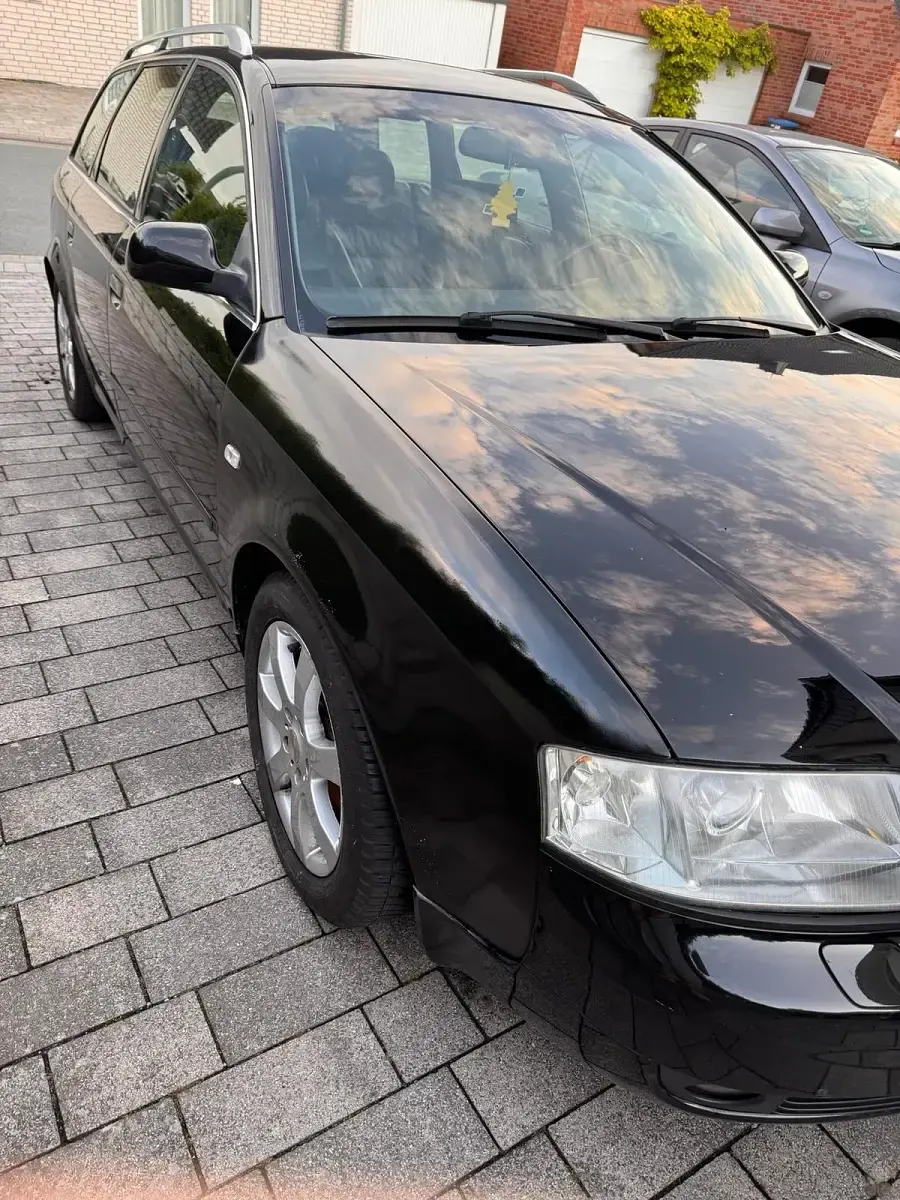 Gebraucht Audi A6 188 PS (138 kW) 2001 Schwarz Kombi