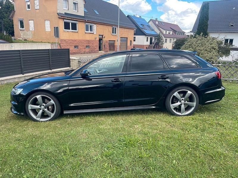 Schwarz Gebraucht 2015 Audi A6 S-Line Kombi | 23.900 € (Teuer) - Bild 1/4