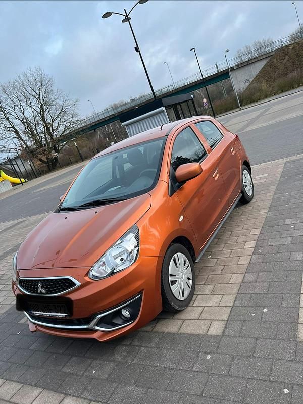 Gebraucht Mitsubishi Space Star 71 PS (52 kW) 2017 Orange Kleinwagen