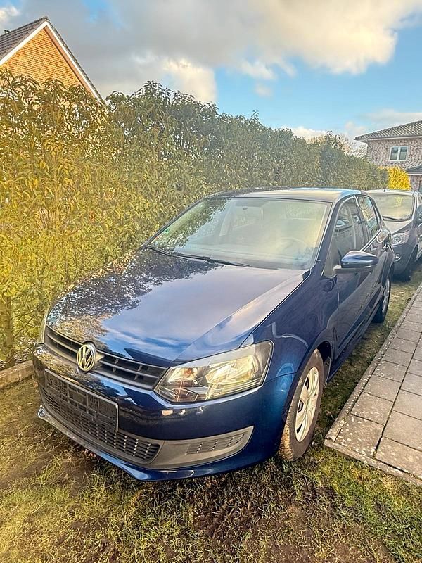 Gebraucht VW Polo 60 PS (44 kW) 2010 Blau Kleinwagen