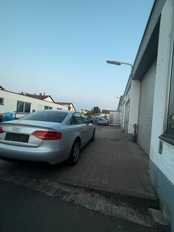 Silber Gebraucht 2008 Audi A4 Limousine | 6.000 € (Fairer Preis) - Bild 1/4