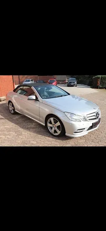 Gebraucht Mercedes E220 170 PS (125 kW) 2013 Silber Cabrio