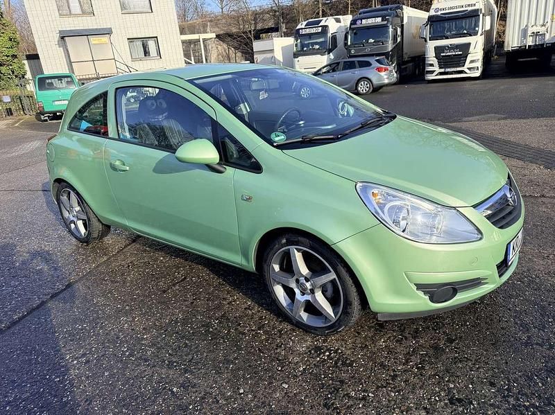 Gebraucht Opel Corsa Edition 80 PS (58 kW) 2009 Kleinwagen