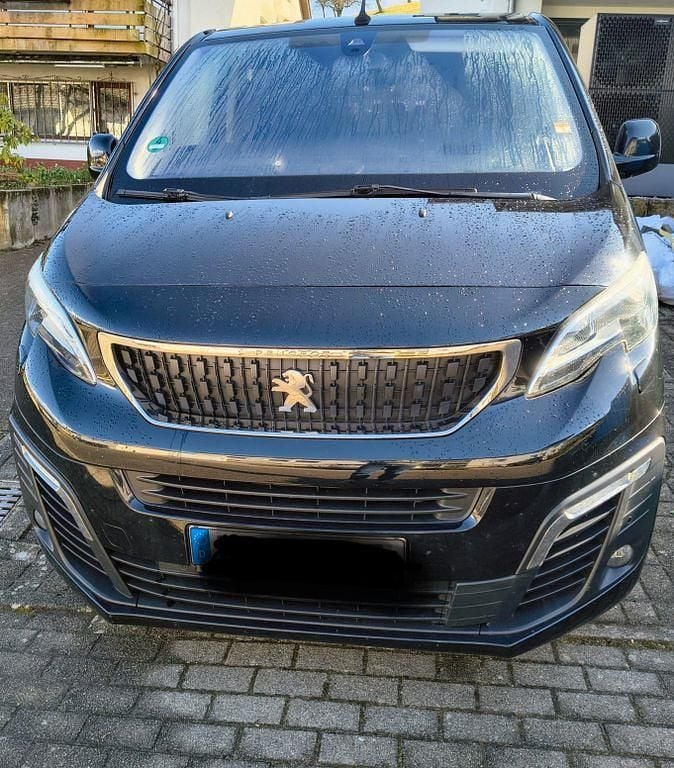 Gebraucht Peugeot Traveller Active 150 PS (110 kW) 2016 Schwarz Van / Kleinbus