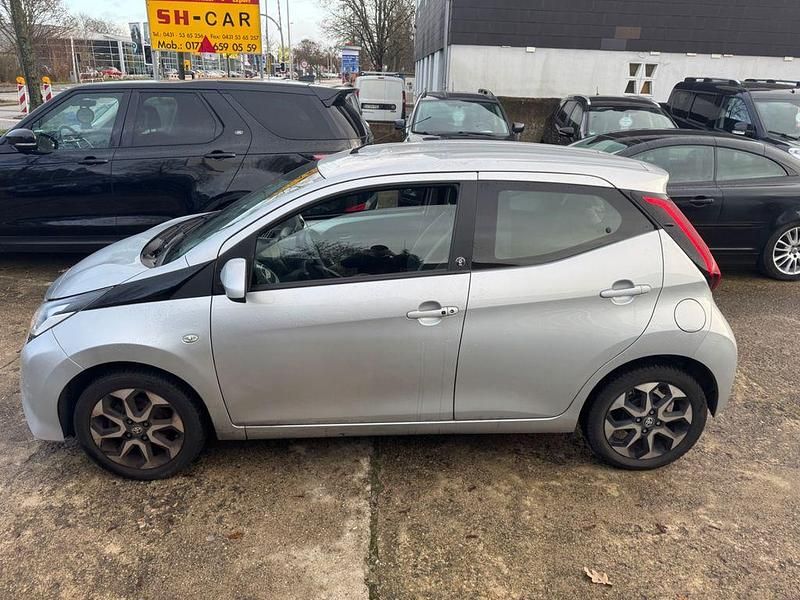 Gebraucht Toyota Aygo 72 PS (52 kW) 2021 Other Kleinwagen