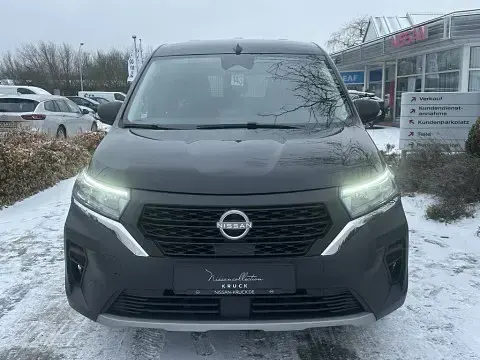 Neu Nissan Townstar Acenta 131 PS (96 kW) 2026 Schwarz Van / Kleinbus