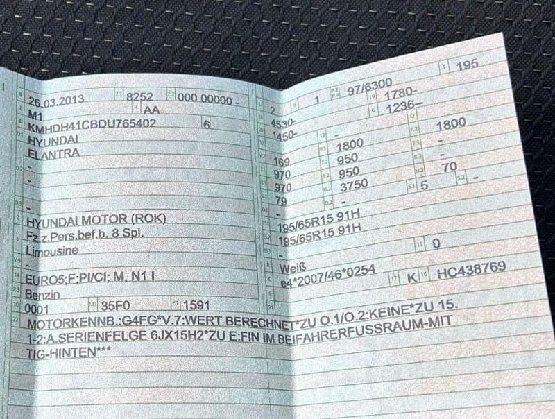 Gebraucht Hyundai Elantra 132 PS (97 kW) 2013 Weiß Limousine