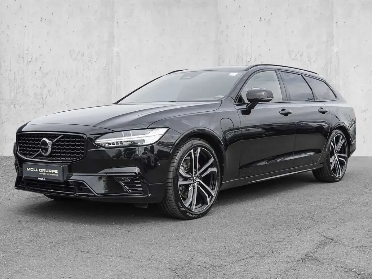 Gebraucht Volvo V90 Ultimate 310 PS (228 kW) 2023 Schwarz Kombi