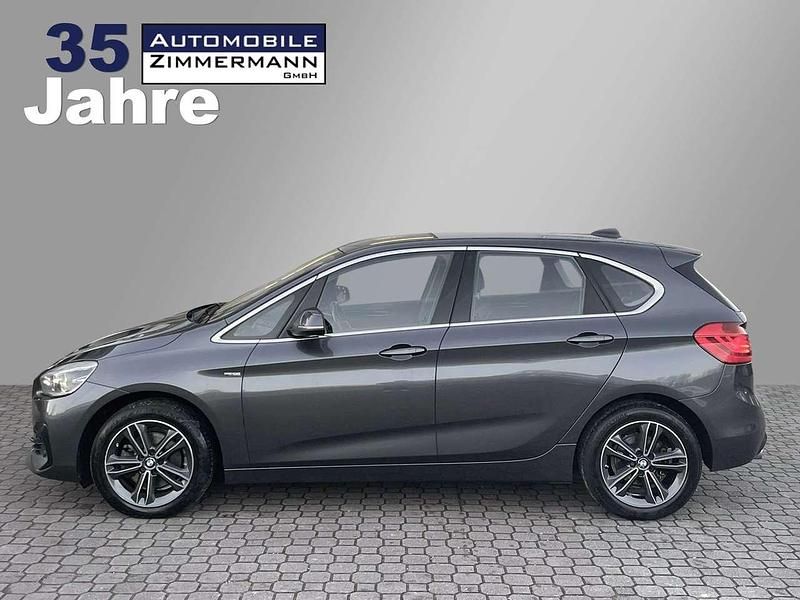Gebraucht BMW 218 Sport Line 150 PS (110 kW) 2020 Mineralgrau metallic (metallic) Kombi