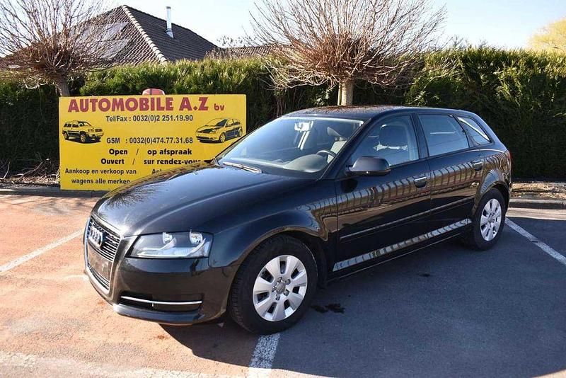 Gebraucht Audi A3 Ambition 105 PS (77 kW) 2011 Schwarz Kleinwagen