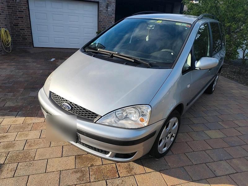 Usata Ford Galaxy 116 CV (85 kW) 2003 Argento Monovolume