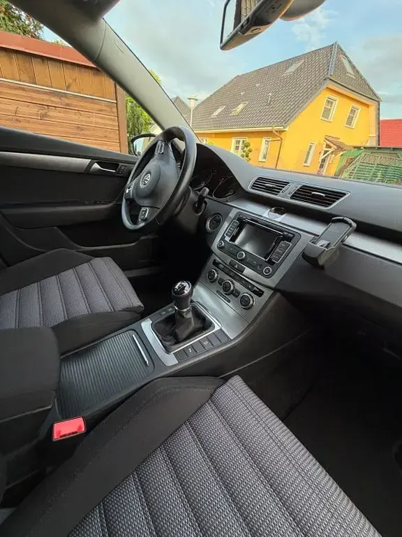 Gebraucht VW Passat Business 160 PS (117 kW) 2014 Weiß Kombi