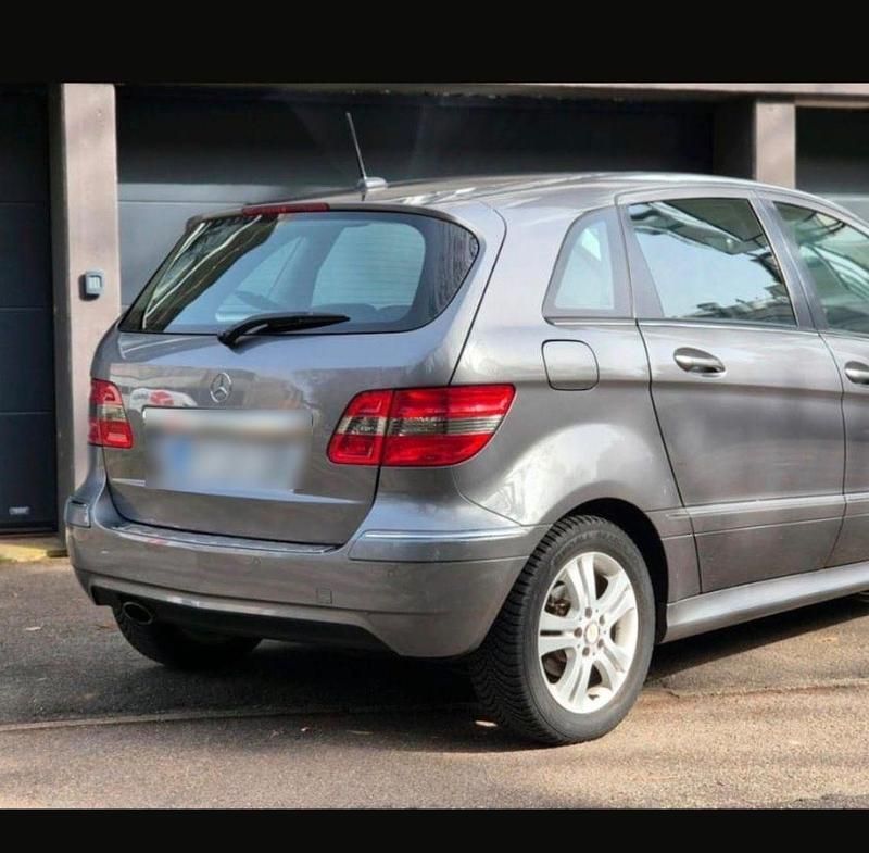 Gebraucht Mercedes B150 95 PS (69 kW) 2008 Van / Kleinbus