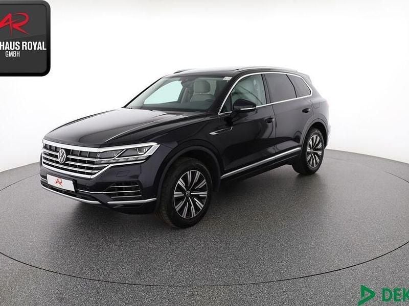 Deep black Gebraucht 2021 VW Touareg SUV | 41.880 € (Guter Preis) - Bild 1/4