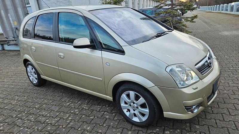 Gebraucht Opel Meriva Innovation 105 PS (77 kW) 2009 Gold Van / Kleinbus