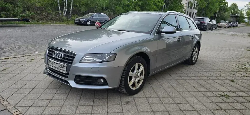Second-hand Audi A4 Ambiente 179 CP (131 kW) 2010 Gri Break