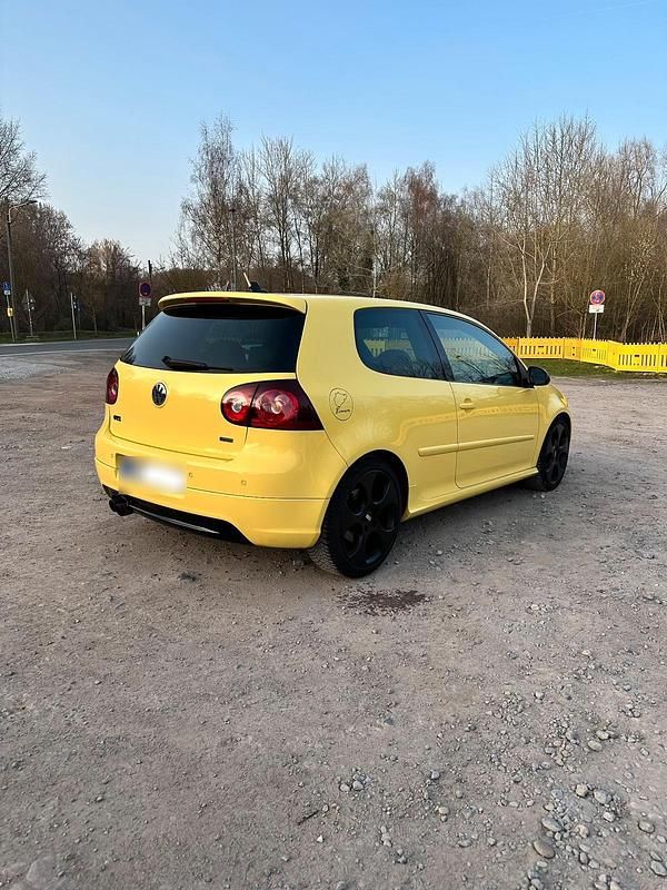 Gebraucht VW Golf VI Edition 230 PS (169 kW) 2008 Gelb Kleinwagen