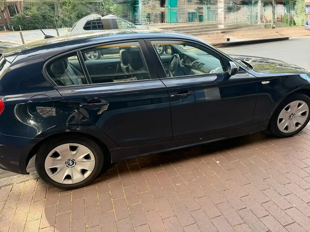 Gebraucht BMW 118 129 PS (94 kW) 2005 Blau Kleinwagen