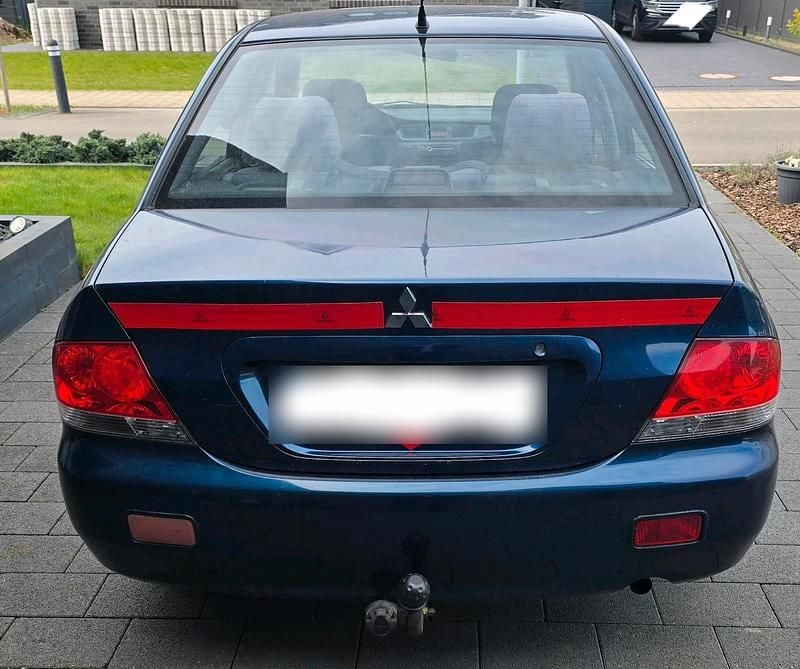 Gebraucht Mitsubishi Lancer 98 PS (72 kW) 2005 Blau Kombi