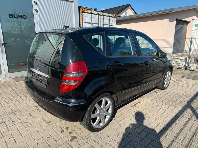 Gebraucht Mercedes A200 136 PS (100 kW) 2005 Schwarz Kleinwagen