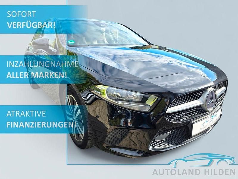 Schwarz Gebraucht 2018 Mercedes A200 Limousine | 20.950 € (Fairer Preis) - Bild 1/4