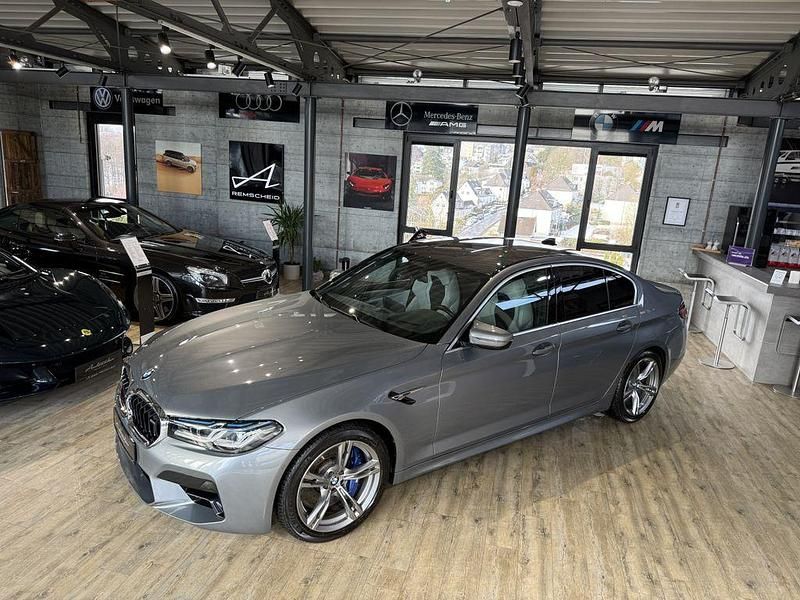 Gebraucht BMW M5 Performance 600 PS (441 kW) 2022 Skyscraper grau metallic Limousine