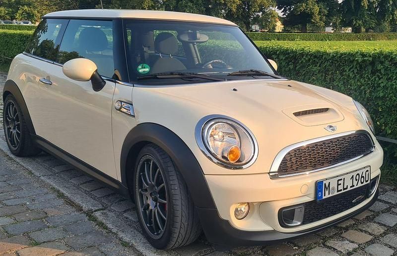 Usata Mini John Cooper Works 211 CV (155 kW) 2012 Bianco Utilitaria