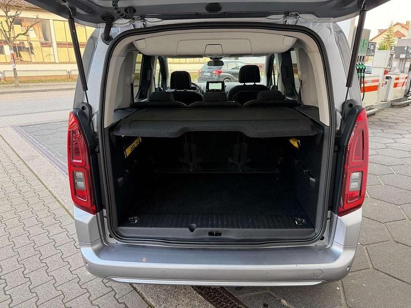 Gebraucht Opel Combo Life Innovation 131 PS (96 kW) 2019 Grau Van / Kleinbus