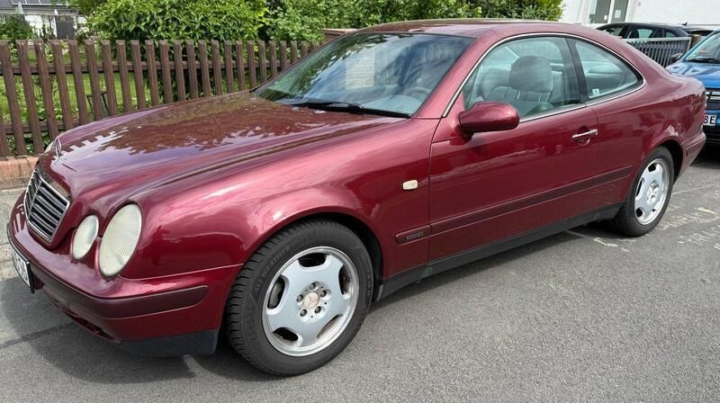 Rot Gebraucht 1998 Mercedes CLK200 Coupé | 1.500 € (Fairer Preis) - Bild 1/4