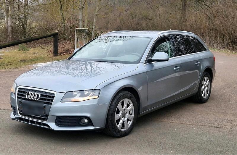 Grau Gebraucht 2010 Audi A4 Kombi | 6.000 € (Superpreis) - Bild 1/4