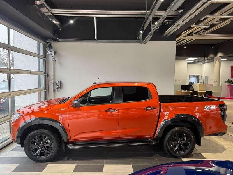 Gebraucht Isuzu D-Max 163 PS (119 kW) 2025 Orange Abholung