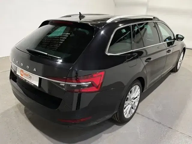 Gebraucht Skoda Superb Style 200 PS (147 kW) 2022 Schwarz Kombi