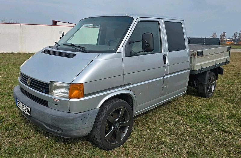 Gebraucht VW T4 88 PS (64 kW) 2002 Silber Van