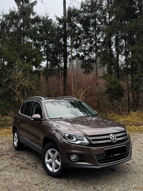 Gebraucht VW Tiguan 160 PS (117 kW) 2012 Grau SUV