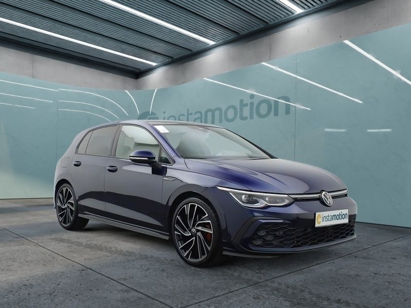 Blau Gebraucht 2024 VW Golf VIII GTD Limousine | 34.600 € (Fairer Preis) - Bild 1/3