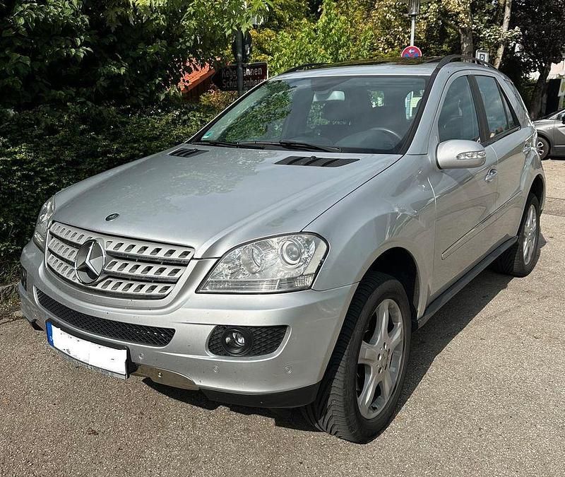 Silber Gebraucht 2007 Mercedes ML280 SUV | 9.950 € (Fairer Preis) - Bild 1/4