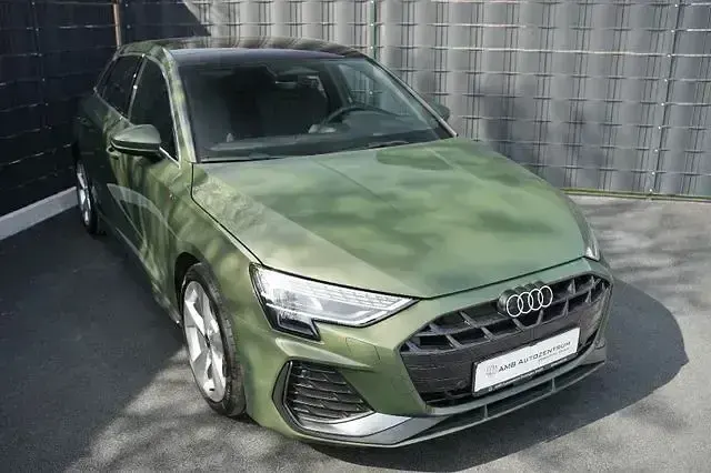 Gebraucht Audi A3 S-Line 150 PS (110 kW) 2025 Grün Limousine