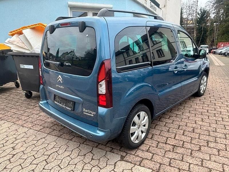 Gebraucht Citroën Berlingo Shine 110 PS (80 kW) 2017 Blau Van / Kleinbus
